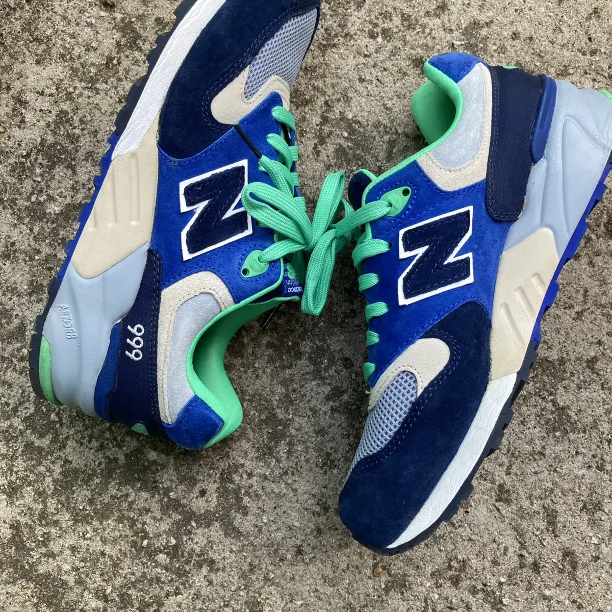 정품 newbalance 뉴발란스 블루 999 스니커즈 운동화 240